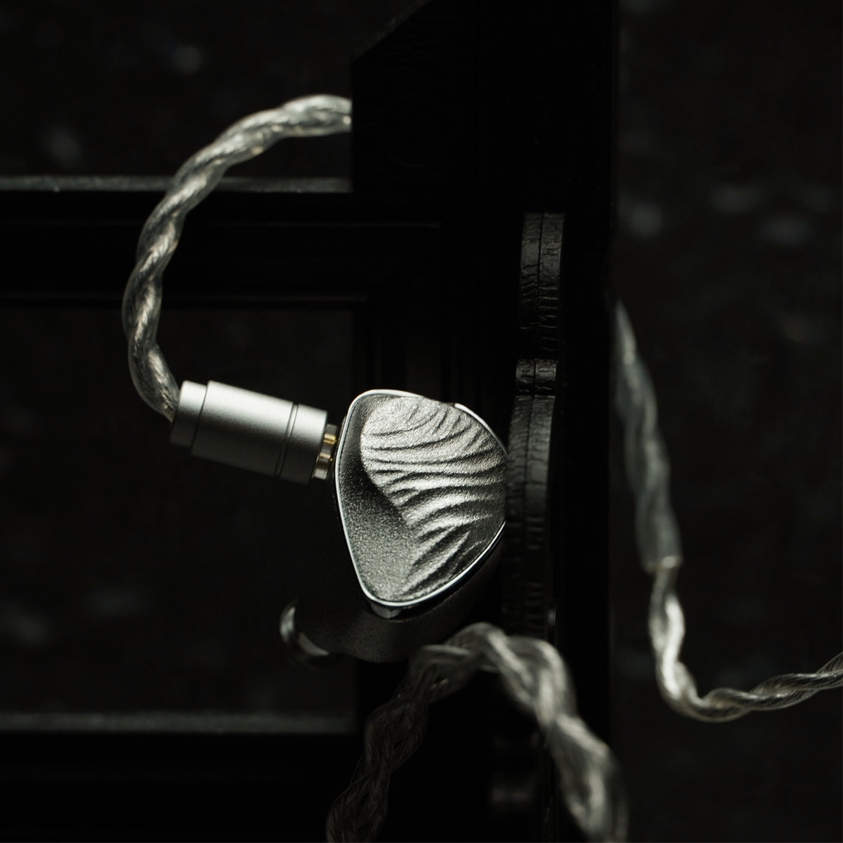 Tangzu Yuan Li - Remake Edition 0.78 Dual-PIN Replaceable Cable 10mm Dynamic Driver Hi-Fi Wired In-Ear Headphones